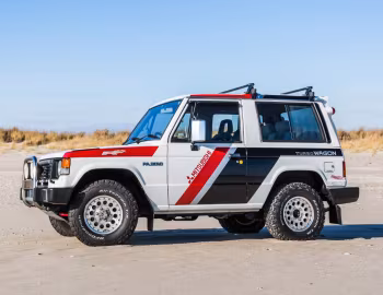 Mitsubishi Pajero "Paris-Dakar Special" '1988