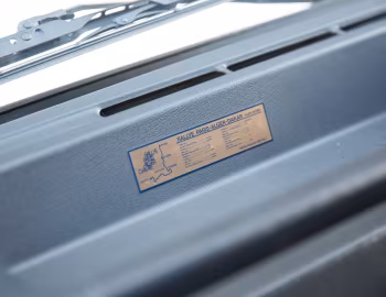 Interior Mitsubishi Pajero "Paris-Dakar Special" '1988