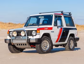 Mitsubishi Pajero "Paris-Dakar Special" '1988