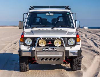 Mitsubishi Pajero "Paris-Dakar Special" '1988