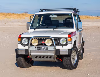 Mitsubishi Pajero "Paris-Dakar Special" '1988