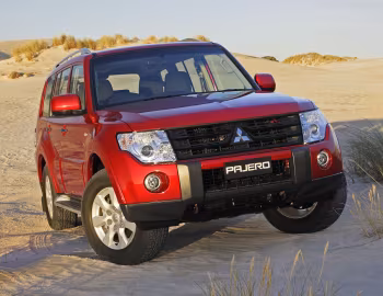 Mitsubishi Pajero Platinum Edition [Australia] '10.2009–10.2010
