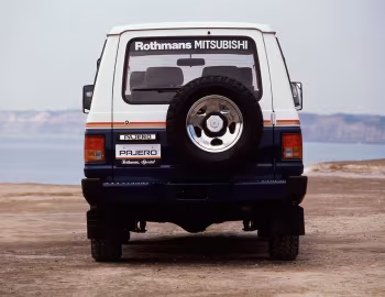 Mitsubishi Pajero Rothmans Special '1987