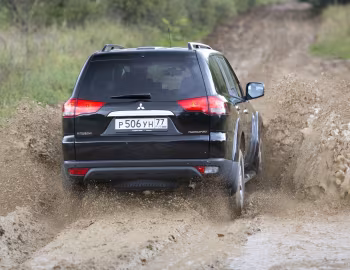 Mitsubishi Pajero Sport '2013–16