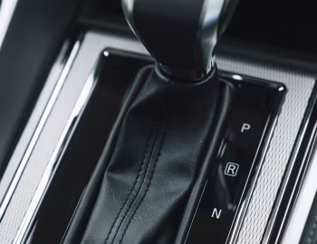 Interior Mitsubishi Pajero Sport [Australia] '2020–pr.