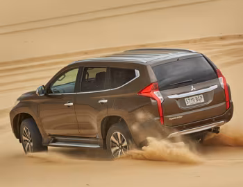 Mitsubishi Pajero Sport GLS [Australia] '2015–20