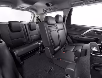 Interior Mitsubishi Pajero Sport HPE-S [Latam] '2020–pr.