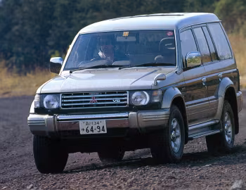 Mitsubishi Pajero Wagon [Japan] '1991–97
