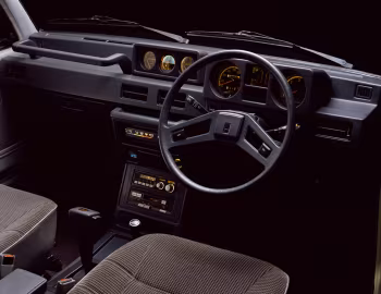 Painel frontal Mitsubishi Pajero Wagon [Japan] '1983–91