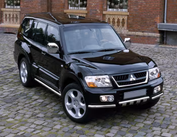 Mitsubishi Pajero Xceed '2002