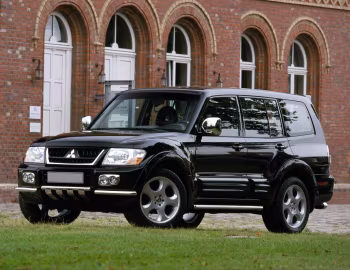 Mitsubishi Pajero Xceed '2002