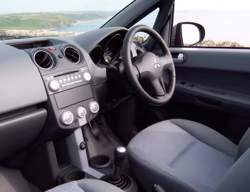 Panneau avant Mitsubishi Colt CZC [UK-spec] (Z30) '04.2006–11.2007