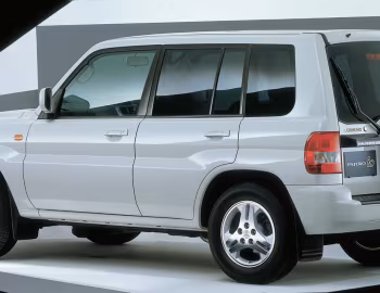 Mitsubishi Pajero iO 5-door '06.2000–06.2007