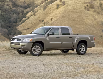 2006–09 Mitsubishi Raider Double Cab [North America] '2005–09