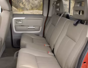 Interior 2007–09 Mitsubishi Raider DuroCross '2006–09