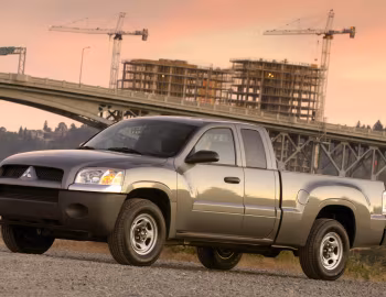 2006–09 Mitsubishi Raider Single Cab [North America] '2005–09