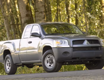 2006–09 Mitsubishi Raider Single Cab [North America] '2005–09