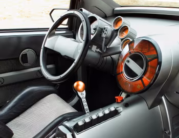Painel frontal Mitsubishi RPM 7000 Concept '01.2001