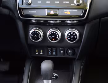 Interior 2020–pr. Mitsubishi RVR [Canada] '2019–pr.