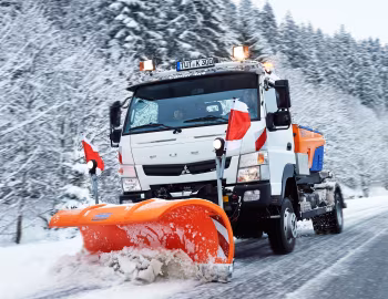 Mitsubishi Fuso Canter 6C18 4×4 Aebi Schmidt Road Service (FG7) '2013–22