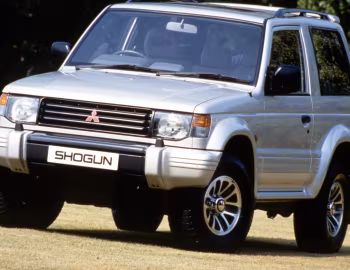 Mitsubishi Shogun 3-door [UK-spec] '1991–97