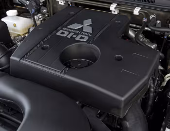 Под капотом Mitsubishi Shogun 5-door [UK-spec] '2014–19