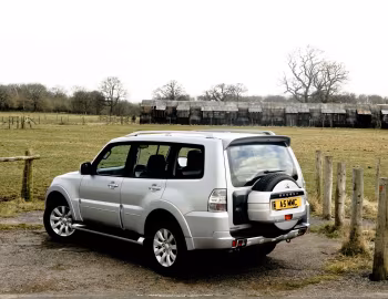 Mitsubishi Shogun 5-door [UK-spec] '2006–11