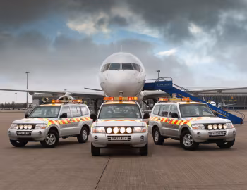 Mitsubishi Shogun Airfield Operations [UK-spec] '2003–06