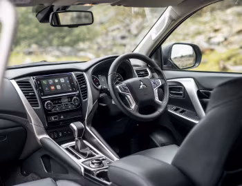 Торпедо Mitsubishi Shogun Sport [UK-spec] '2018–21