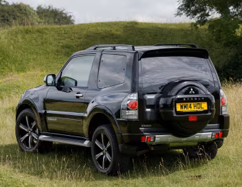 Mitsubishi Shogun SWB "Barbarian" [UK-spec] '2014