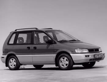 Mitsubishi Space Runner (N10W) '1991–95