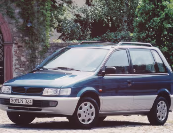 Mitsubishi Space Runner (N10W) '1995–10.1997