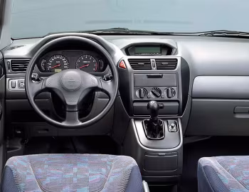 Торпедо Mitsubishi Space Runner (N61W) '1999–08.2002