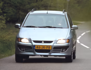 Mitsubishi Space Star [Worldwide] '2002–05