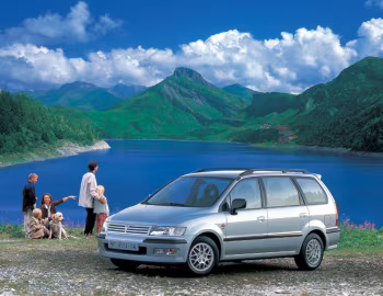 Mitsubishi Space Wagon [Worldwide] (N50) '1997–2003