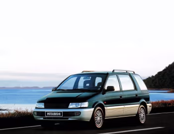Mitsubishi Space Wagon [Worldwide] '1994–98