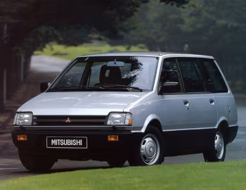 Mitsubishi Space Wagon (D00) '1983–91