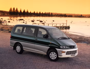 Mitsubishi Starwagon '1997–2007