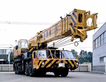 Tadano TG1000M