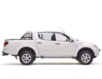 Mitsubishi Triton Double Cab [South Africa] '2013–16