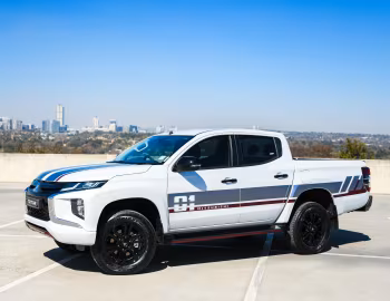 Mitsubishi Triton Athlete Double Cab [South Africa] '2023–24