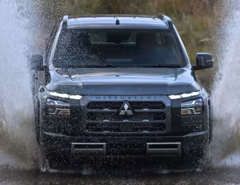 Mitsubishi Triton Bi-Turbo Double Cab [South Africa] '2026
