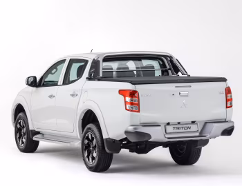 Mitsubishi Triton Double Cab [South Africa] '2017–18