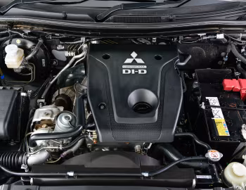 Под капотом Mitsubishi Triton Double Cab [South Africa] '2019–23