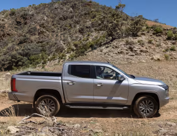 Mitsubishi Triton GLS Double Cab [Australia] '2024–pr.