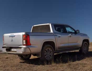 Mitsubishi Triton GLS Double Cab [Australia] '2024–pr.
