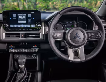 Panneau avant Mitsubishi Triton GLS Double Cab [Thailand] '2023–pr.
