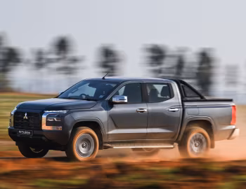 Mitsubishi Triton GLS Double Cab [South Africa] '2024–pr.