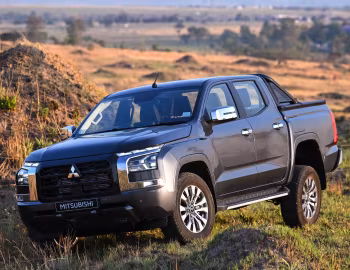 Mitsubishi Triton GLS Double Cab [South Africa] '2024–pr.