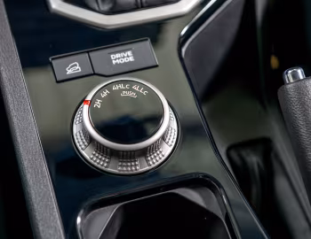 Intérieur Mitsubishi Triton GLS Double Cab [Thailand] '2023–pr.